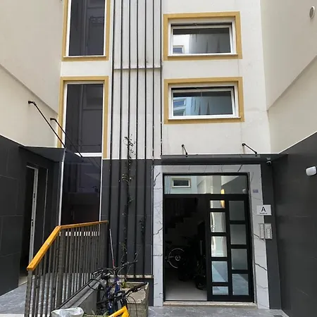 Jon's Apartmán *